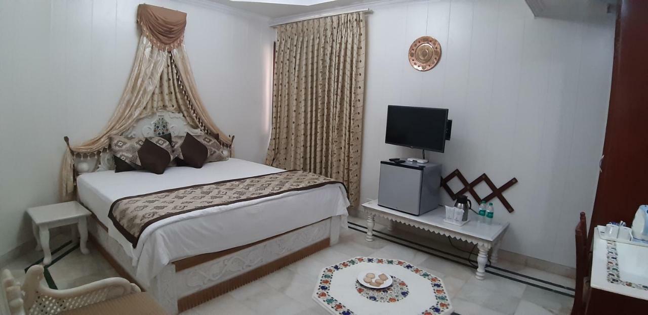 The Orchha Resort Eksteriør bilde